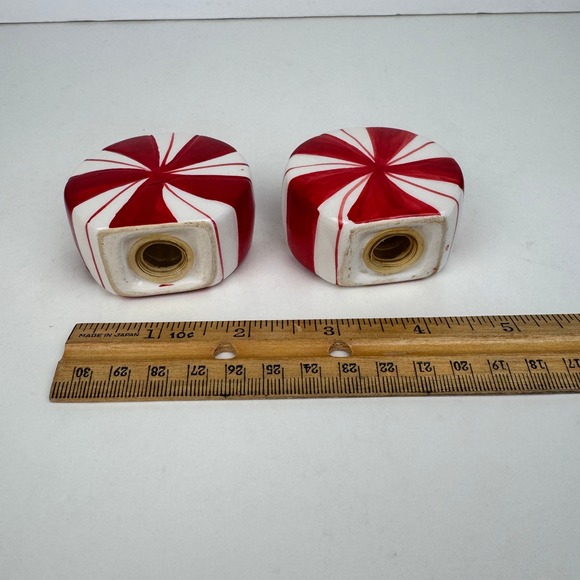 Vtg Peppermit Round Ceramic Salt and Pepper Shakers Red White Tabletop READ - Picture 9 of 10